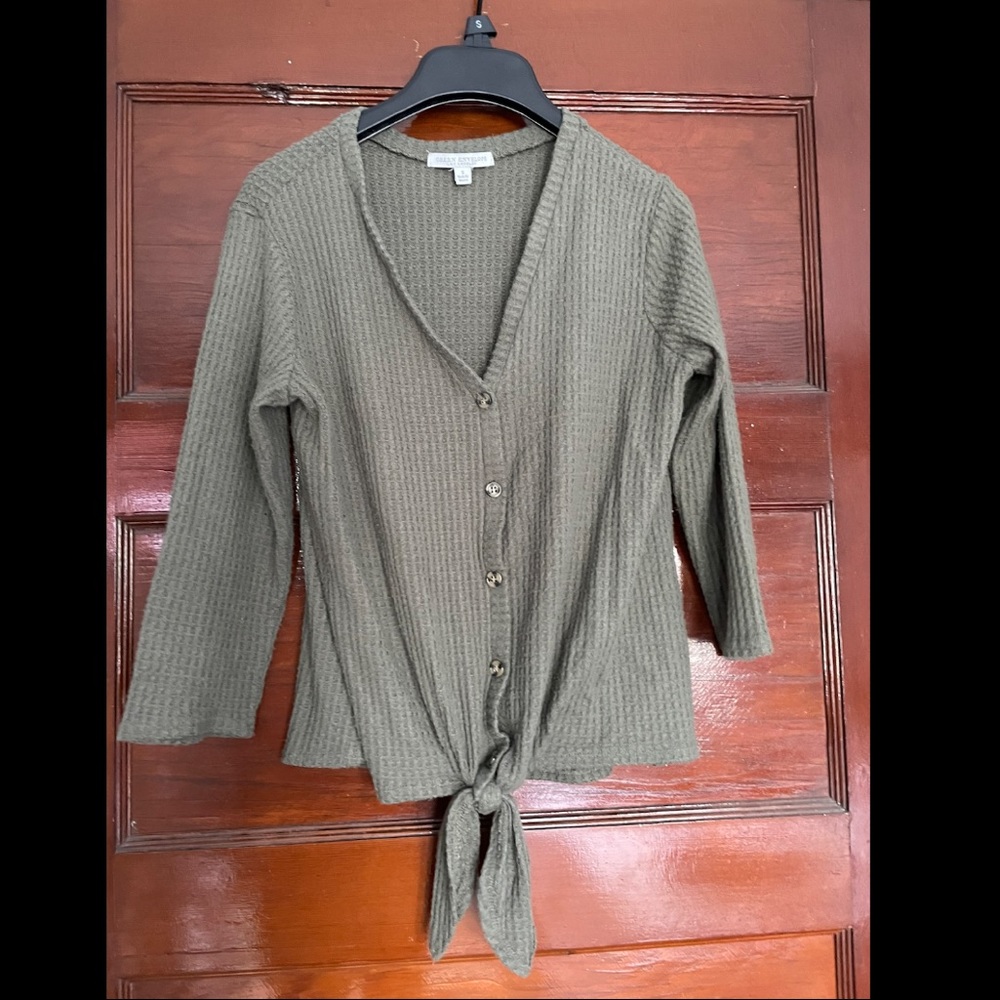 Green envelope top